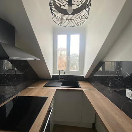 Lumineuses à 20 Minutes De Paris Centre Et Proches Des Sites Olympiques Quarto em Acomodações Particulares *