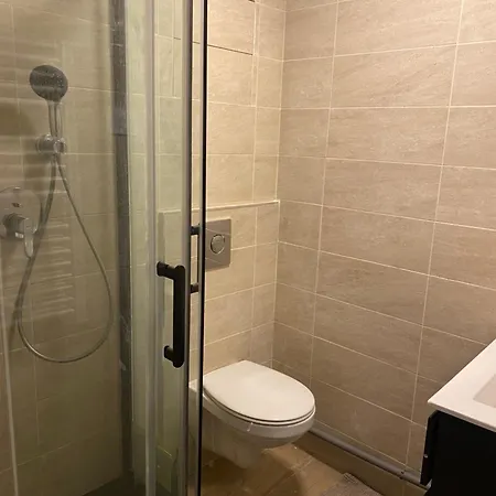 Lumineuses à 20 Minutes De Paris Centre Et Proches Des Sites Olympiques Quarto em Acomodações Particulares