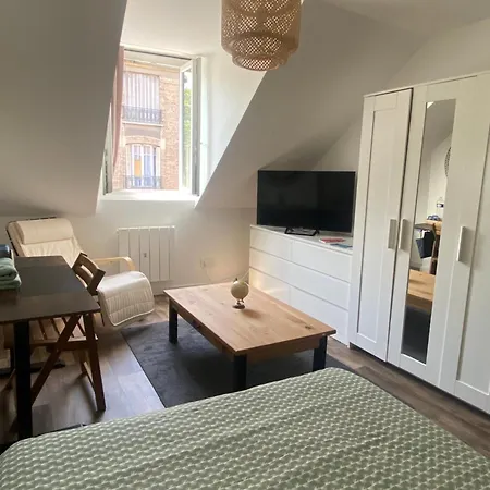 Lumineuses à 20 Minutes De Paris Centre Et Proches Des Sites Olympiques Quarto em Acomodações Particulares Argenteuil